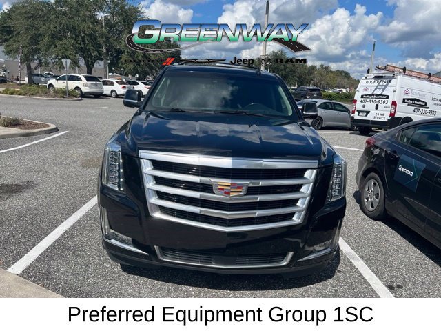 Used 2019 Cadillac Escalade Premium Luxury AWD/4WD image 4
