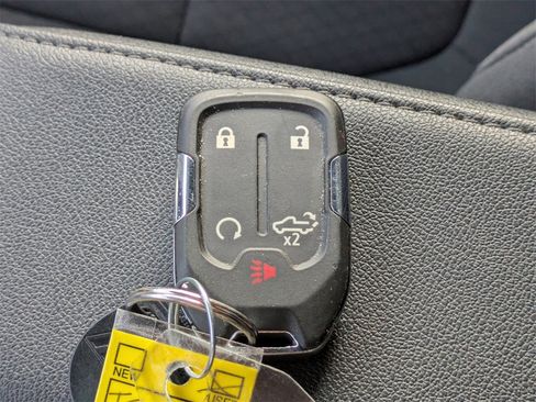 Used 2021 GMC Sierra 1500 SLE w/ LPO, GMC Protection Package image 30