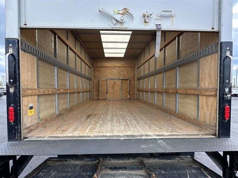 Used 2024 Ford E-350 and Econoline 350 Super Duty w/ Power Windows & Locks Group RWD image 12