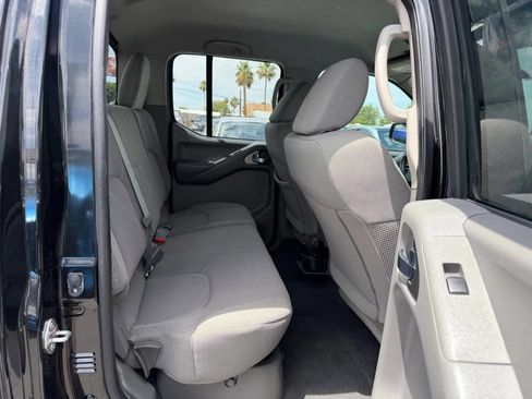Used 2021 Nissan Frontier SV w/ Midnight Edition Floor Mats RWD image 26