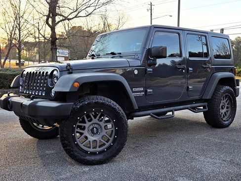 Used 2017 Jeep Wrangler Unlimited Sport w/ Connectivity Group image 1