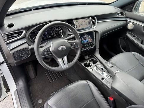 Used 2023 INFINITI QX50 Sport image 12