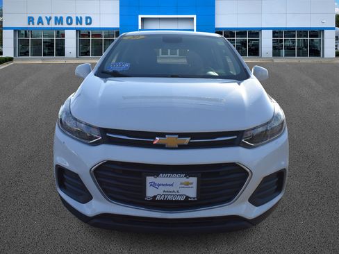 Used 2020 Chevrolet Trax LS w/ Tint and Cruise Package image 8