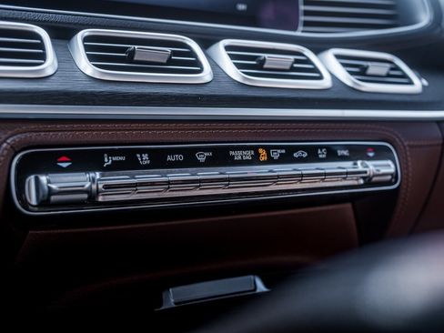 Used 2024 Mercedes-Benz GLE 350 4MATIC image 27