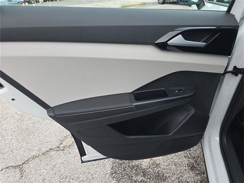 New 2025 Volkswagen Taos S image 8
