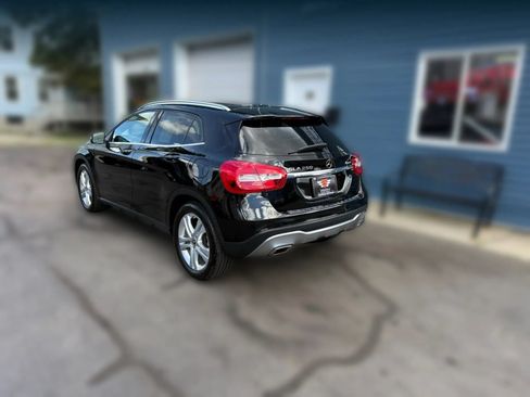 Used 2020 Mercedes-Benz GLA 250 4MATIC image 5