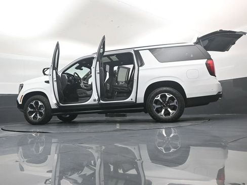 Used 2026 GMC Yukon XL AT4 w/ AT4 Premium Plus Package image 56