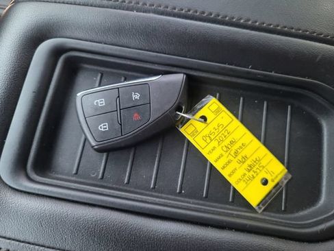 Used 2022 Chevrolet Tahoe High Country AWD/4WD image 24
