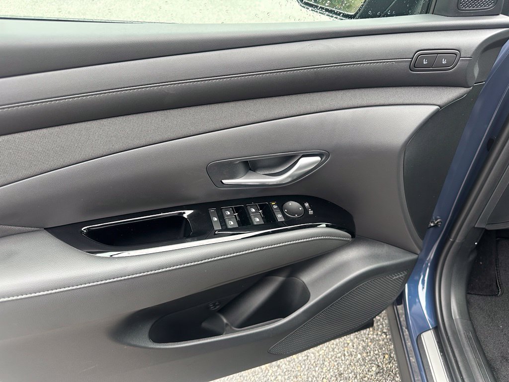 New 2026 Hyundai Tucson Limited AWD/4WD image 13