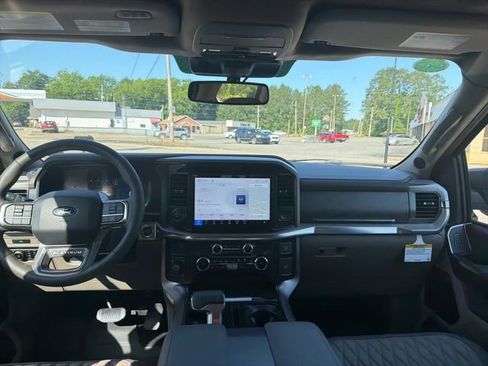 New 2026 Ford F150 Platinum w/ Equipment Group 703A Plus AWD/4WD image 11