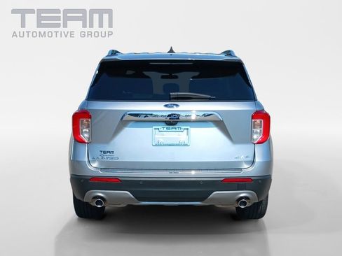 Used 2024 Ford Explorer Limited image 5