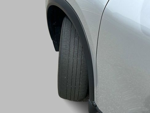 Used 2022 Nissan Rogue SL w/ SL Premium Package image 10