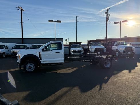 New 2026 Ford F550 4x4 Regular Cab Super Duty image 4