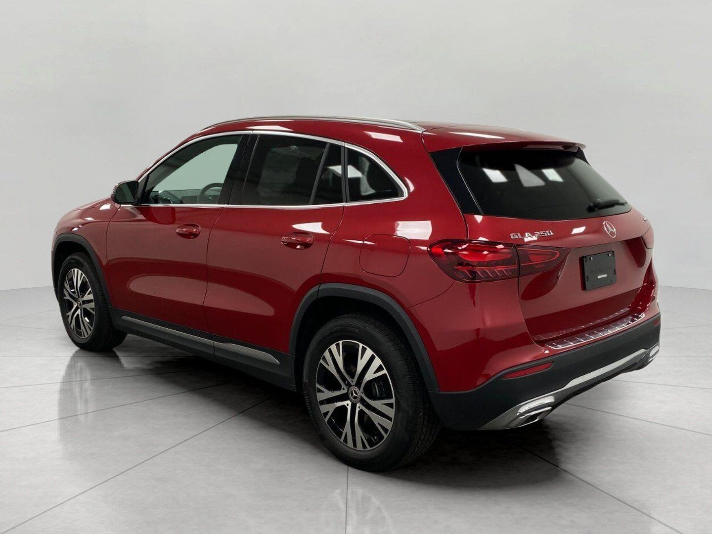 Certified 2026 Mercedes-Benz GLA 250 4MATIC image 7