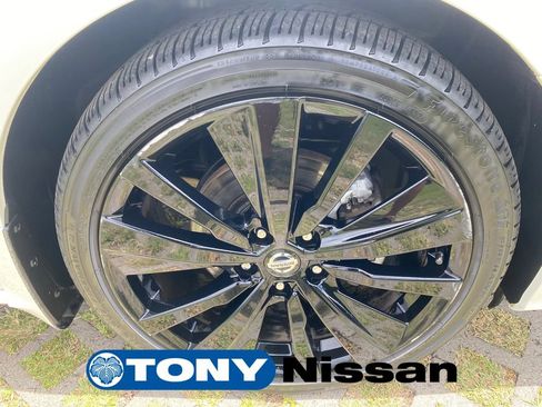 Used 2022 Nissan Altima 2.5 SR w/ Midnight Edition Package FWD image 26