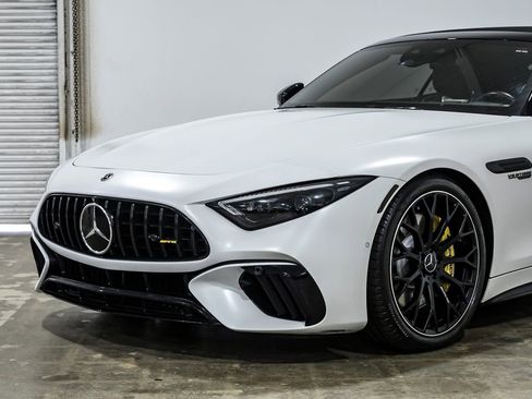 Used 2022 Mercedes-Benz SL 63 AMG 4MATIC image 6