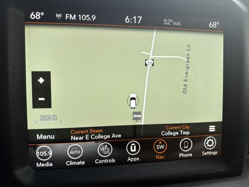 Used 2023 Jeep Gladiator Sport AWD/4WD image 27