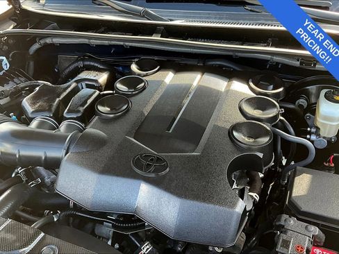 Used 2023 Toyota 4Runner Limited image 42