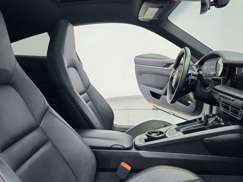 Used 2020 Porsche 911 Carrera 4S image 30