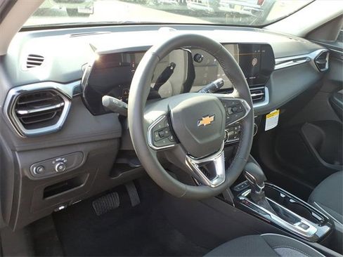 New 2026 Chevrolet TrailBlazer LT w/ Convenience Package image 11