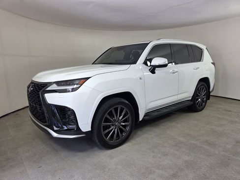 Used 2024 Lexus LX 600 F Sport AWD/4WD image 8