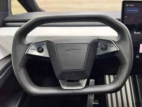 Used 2024 Tesla Cybertruck Cyberbeast AWD/4WD image 22