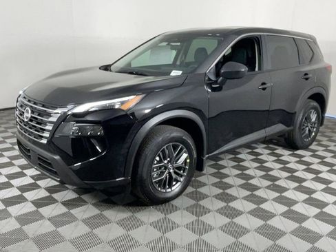 New 2025 Nissan Rogue S image 8