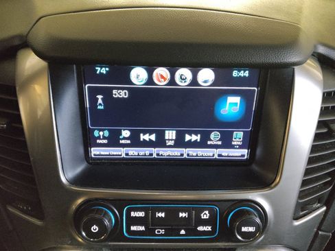 Used 2020 Chevrolet Tahoe LS w/ Enhanced Driver Alert Package AWD/4WD image 25