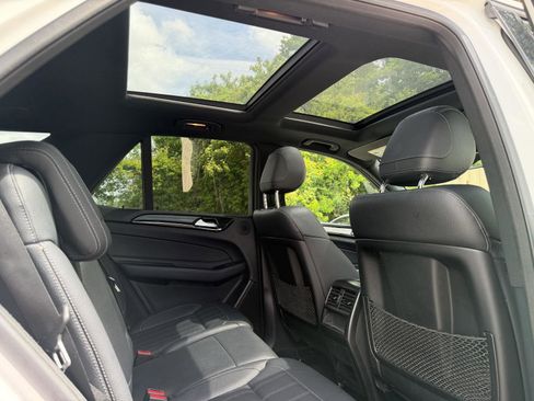 Used 2018 Mercedes-Benz GLE 350 image 26