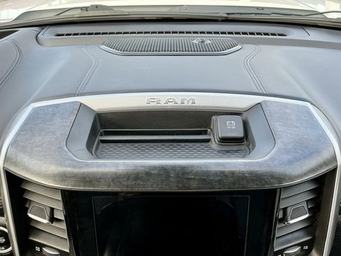 Used 2021 RAM 1500 Big Horn image 34