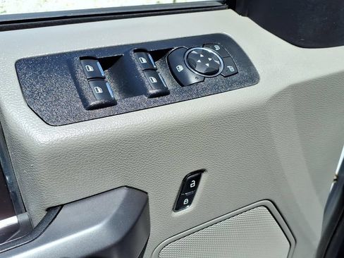 Used 2020 Ford F150 XLT AWD/4WD image 29