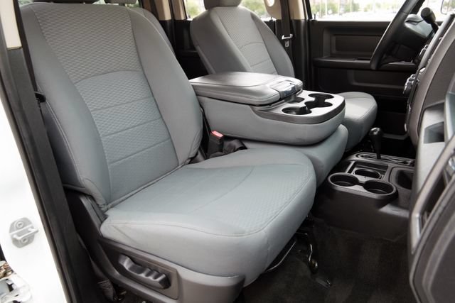 Used 2018 RAM 3500 Tradesman w/ Chrome Appearance Group AWD/4WD image 40