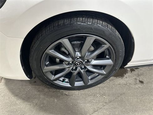 Used 2020 MAZDA MAZDA3 Base image 22