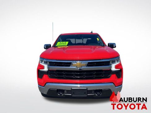 Used 2023 Chevrolet Silverado 1500 LT w/ Convenience Package II AWD/4WD image 2