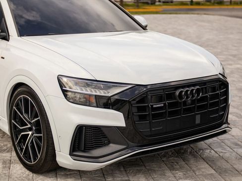 Used 2020 Audi Q8 Prestige w/ Prestige Package AWD/4WD image 4