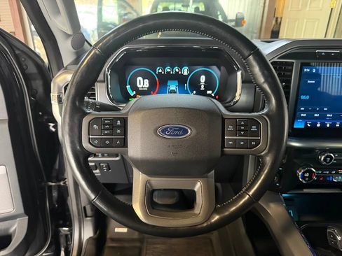 Used 2021 Ford F150 Lariat w/ Equipment Group 502A High AWD/4WD image 19
