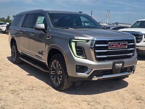 New 2026 GMC Yukon XL Elevation RWD image 3