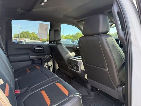 Used 2019 GMC Sierra 1500 AT4 w/ AT4 Premium Package image 17