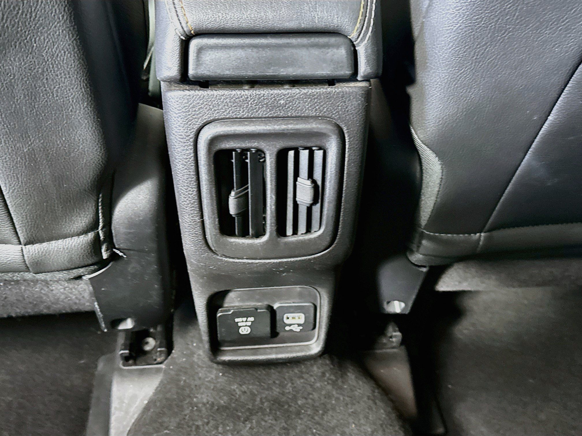 Used 2018 Jeep Compass Latitude w/ Popular Equipment Group AWD/4WD image 25