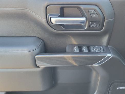 Used 2020 GMC Sierra 1500 AT4 w/ Technology Package image 19