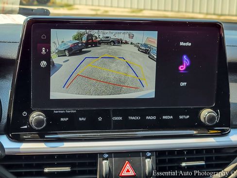 Used 2024 Kia Forte GT-Line w/ GT-Line Premium Package image 20