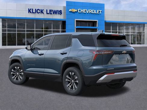 New 2026 Chevrolet Equinox LT w/ Convenience Package II image 3