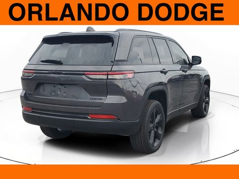 New 2025 Jeep Grand Cherokee Limited image 4