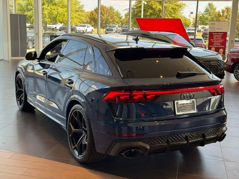 New 2026 Audi RS Q8 performance image 12