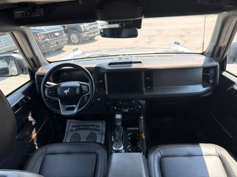 Used 2024 Ford Bronco Badlands AWD/4WD image 41