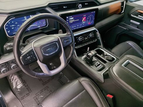 Used 2022 GMC Sierra 1500 Denali w/ Denali Reserve Package AWD/4WD image 7