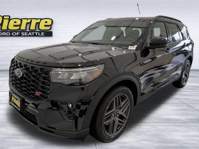 New 2026 Ford Explorer ST w/ Sun And Sound Package