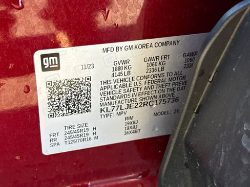 Used 2024 Chevrolet Trax RS w/ Driver Confidence Package image 32