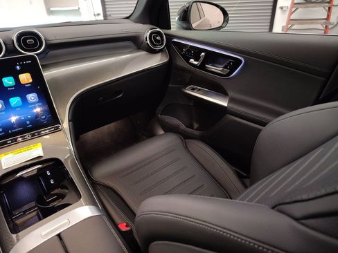 Certified 2026 Mercedes-Benz GLC 300 image 27