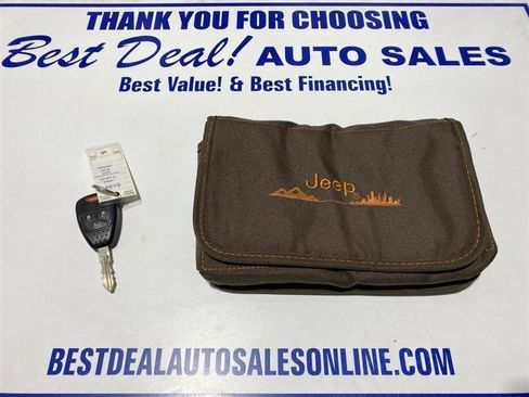 Used 2018 Jeep Wrangler Unlimited Sport S AWD/4WD image 21